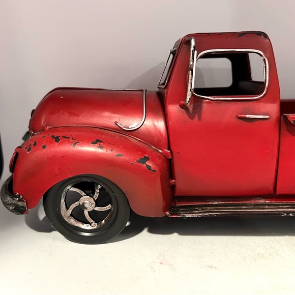 Ragon House Red Metal Pickup looks Antique. 15in long - Picture 3 of 9